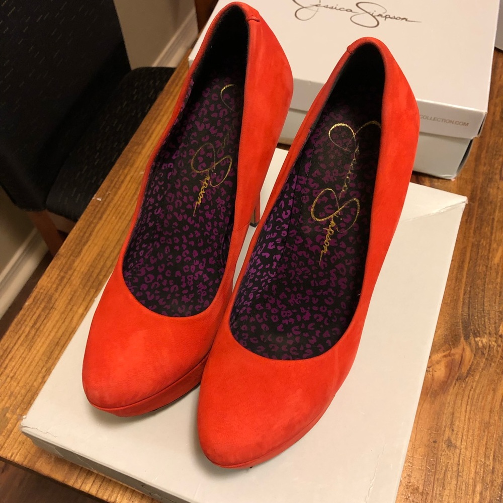 Jessica Simpson heels